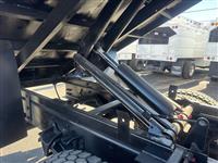 2012 Freightliner M2