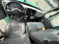 2016 International MA025