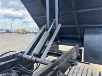 2015 Freightliner M2