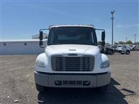 2011 Freightliner M2