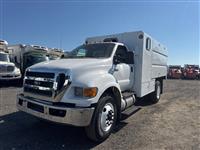 2013 Ford F750