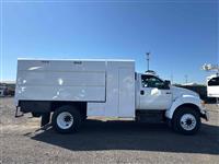 2013 Ford F750