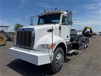 2013 Peterbilt 348