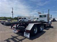2013 Peterbilt 348