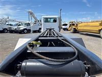 2013 Peterbilt 348
