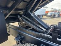 2016 Freightliner M2