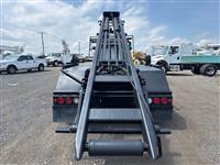 2016 Freightliner 108SD
