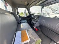 2016 Freightliner M2
