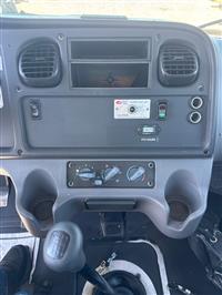 2016 Freightliner M2