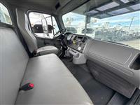 2016 Freightliner M2