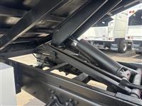 2014 Freightliner M2