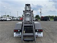 2013 Peterbilt 348