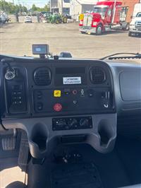 2017 Freightliner M2