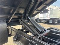 2015 Freightliner M2