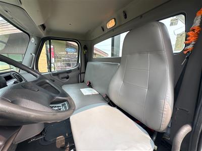 2021 Freightliner M2