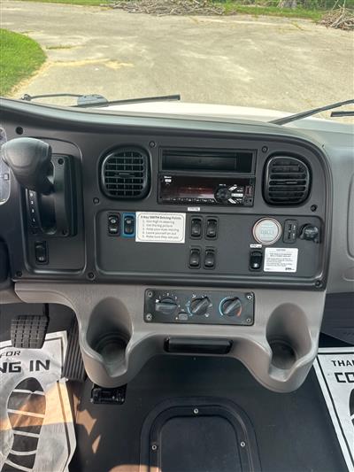 2021 Freightliner M2