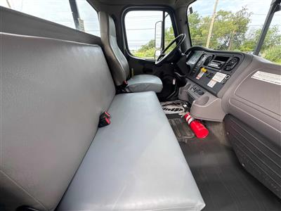 2016 Freightliner M2