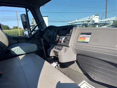 2014 Freightliner M2