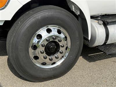 2015 Ford F-750
