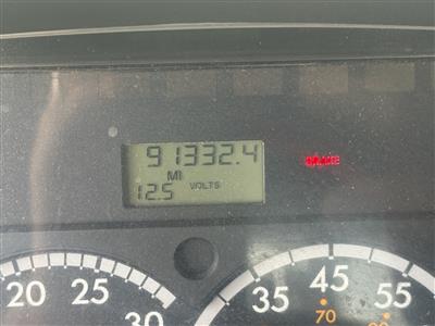 2011 Freightliner M2