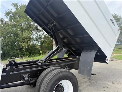 2013 Freightliner M2