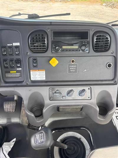 2015 Freightliner M2