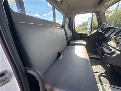 2016 Freightliner M2