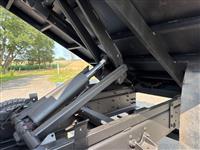 2012 Freightliner M2 106