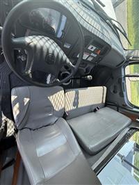 2012 Freightliner M2 106