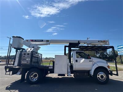 2011 Ford F750