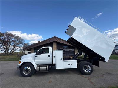 2011 Ford F750