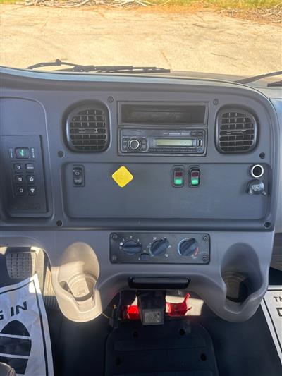 2015 Freightliner M2