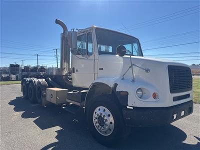 2004 Freightliner FL112