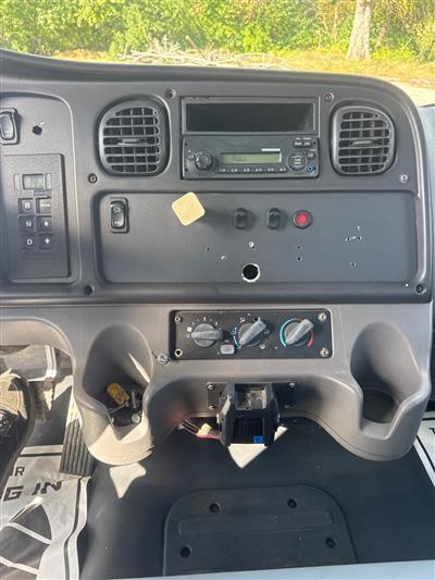 2012 Freightliner M2
