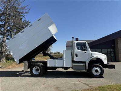 2017 Freightliner M2