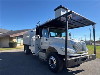 2017 International DuraStar 4300