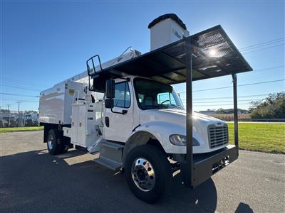 2016 Freightliner M2