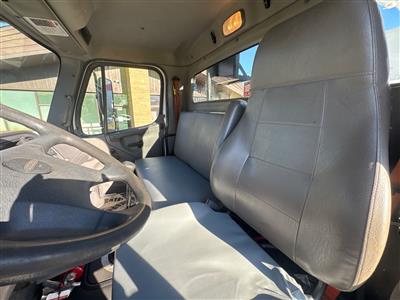 2016 Freightliner M2