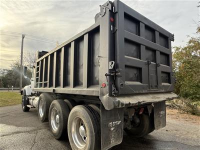 2005 Mack CV