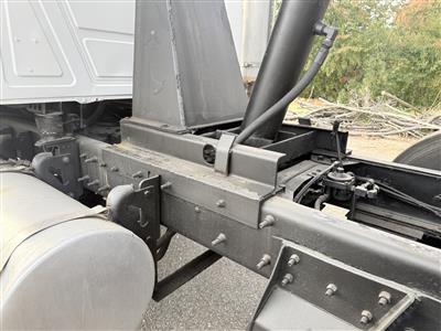 2005 Mack CV