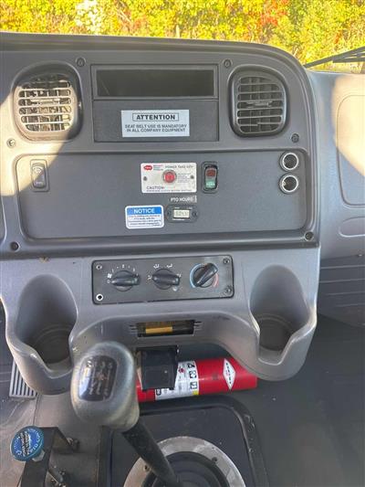 2016 Freightliner M2