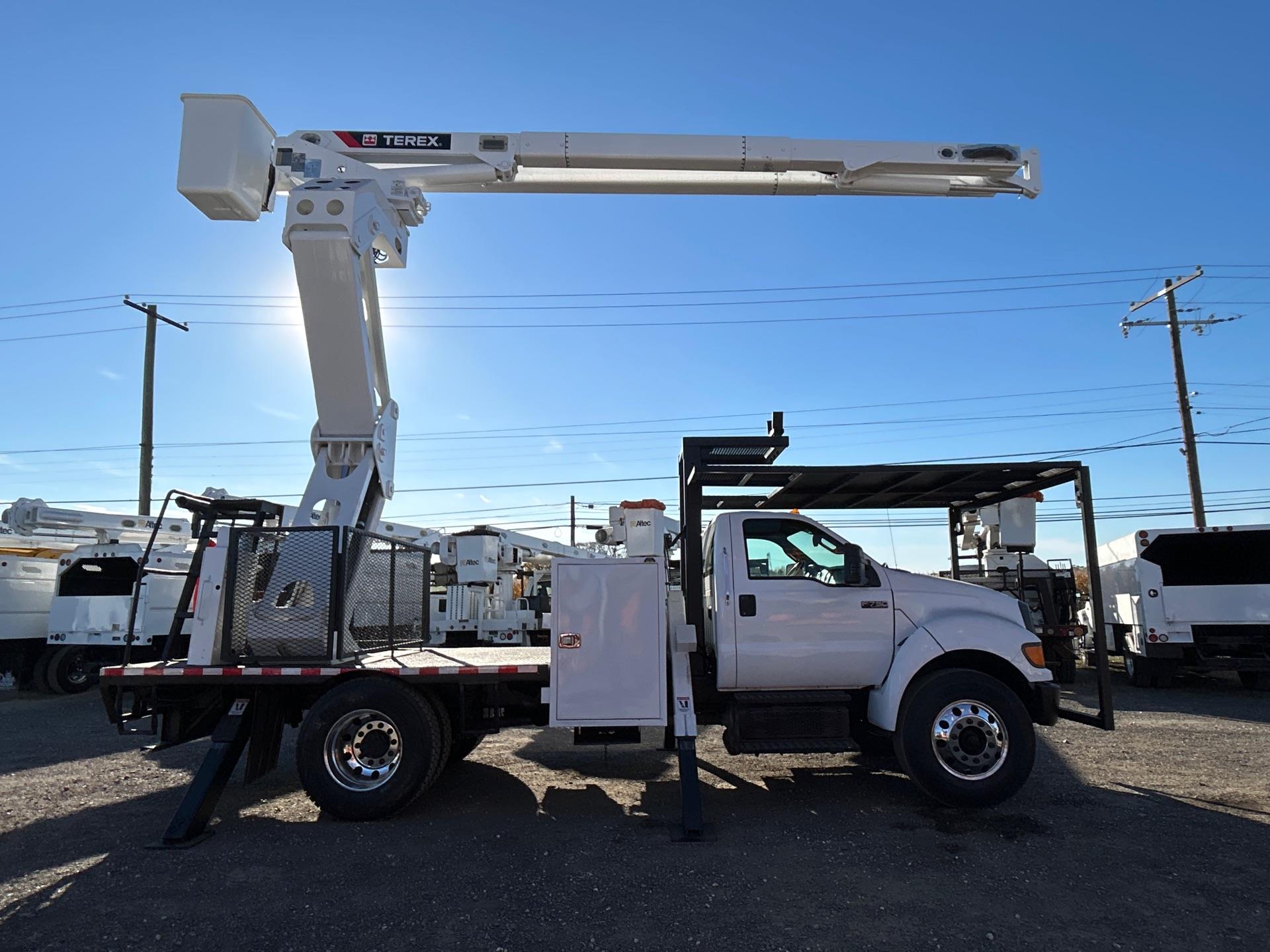 2011 Ford F750