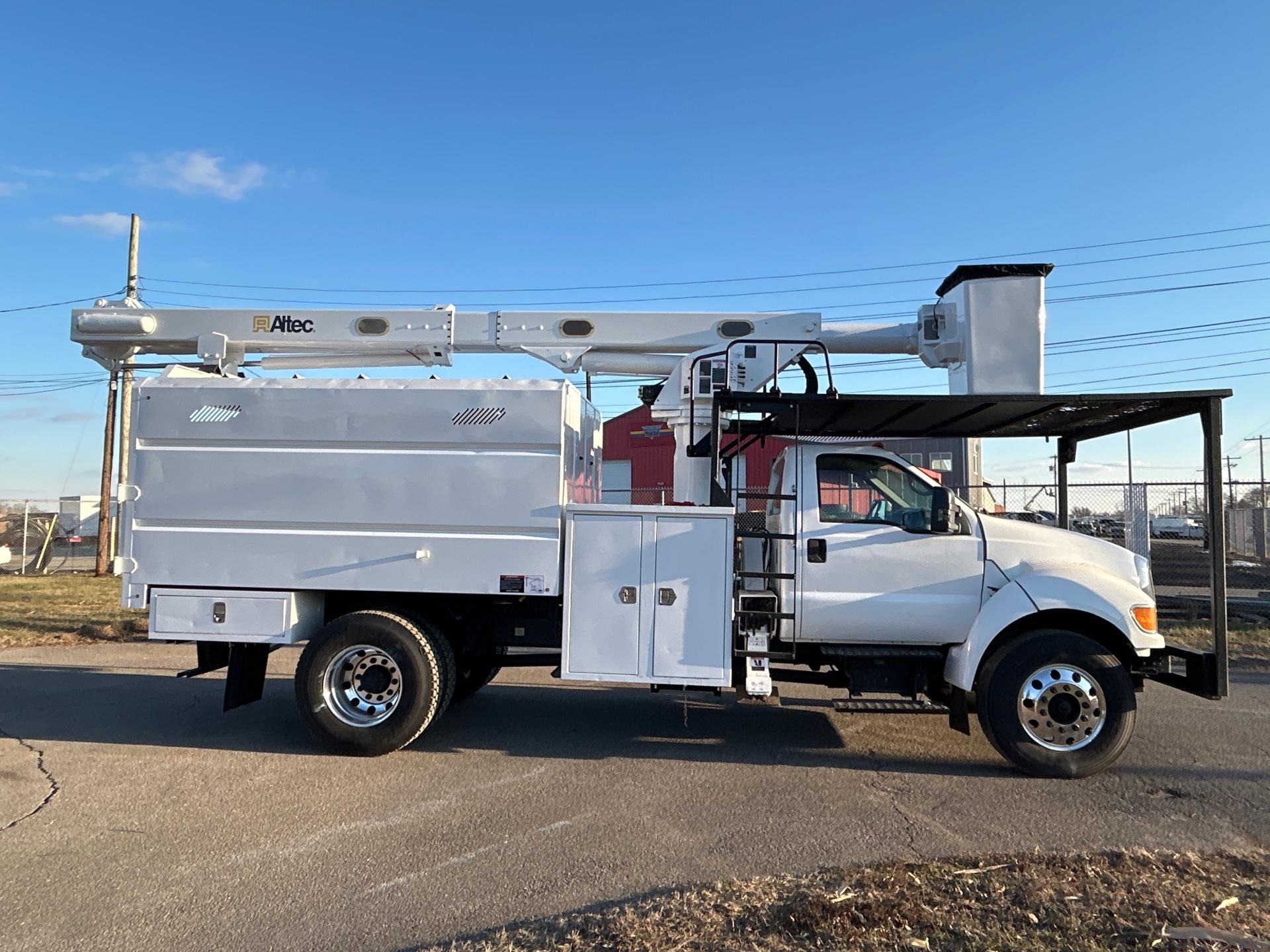 2010 Ford F750