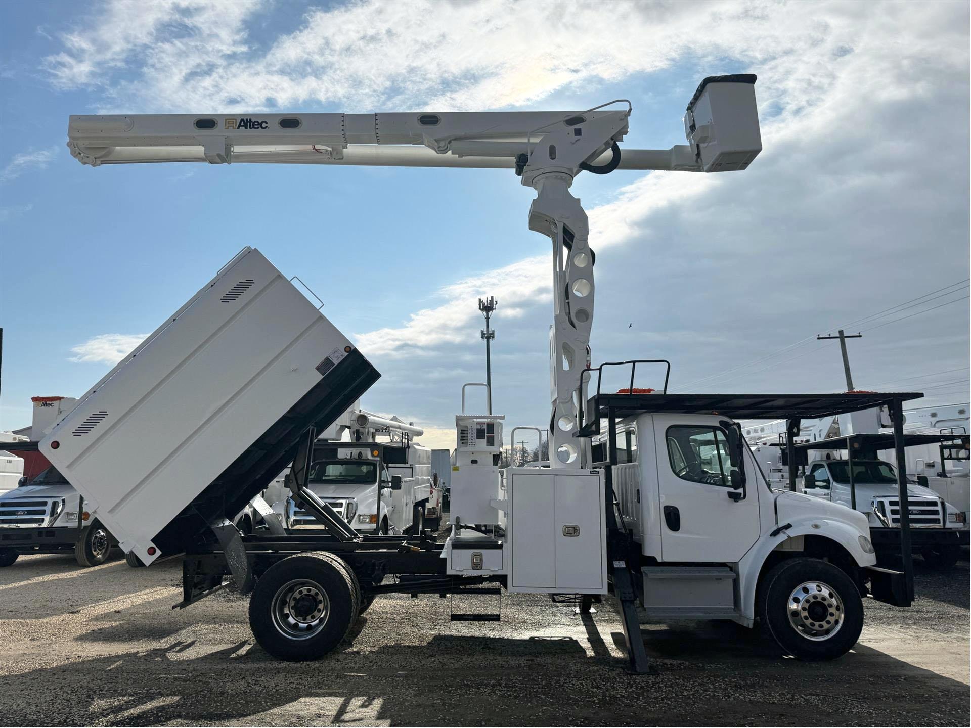 2018 Freightliner M2