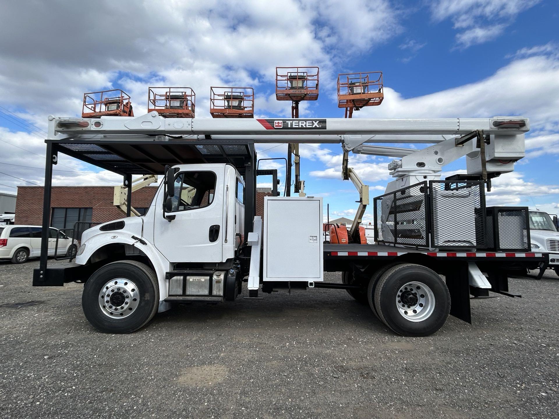 2019 Freightliner M2