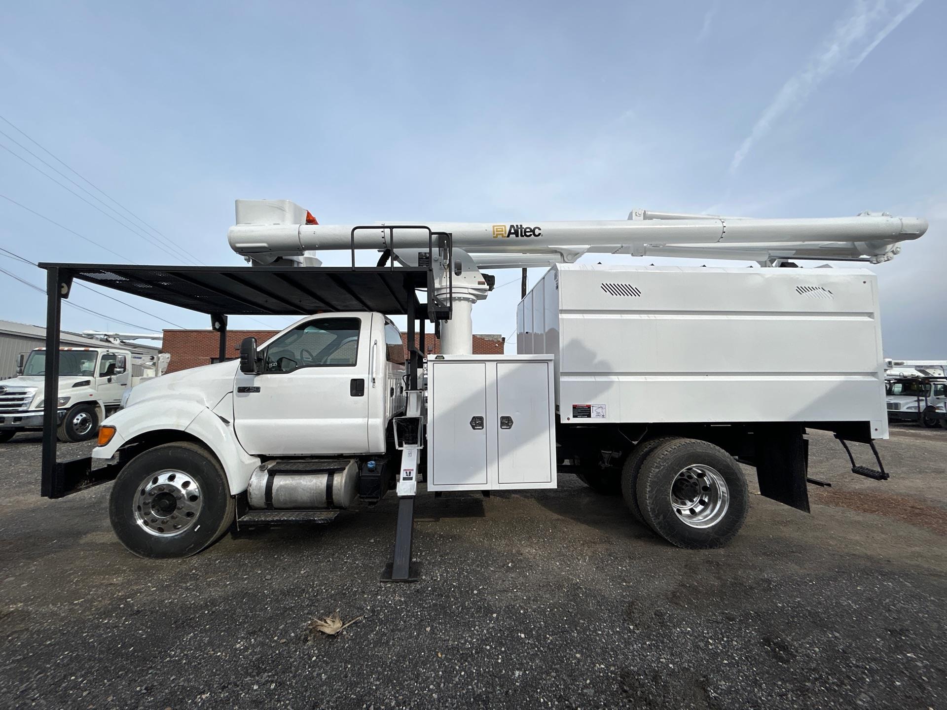 2013 Ford F-750