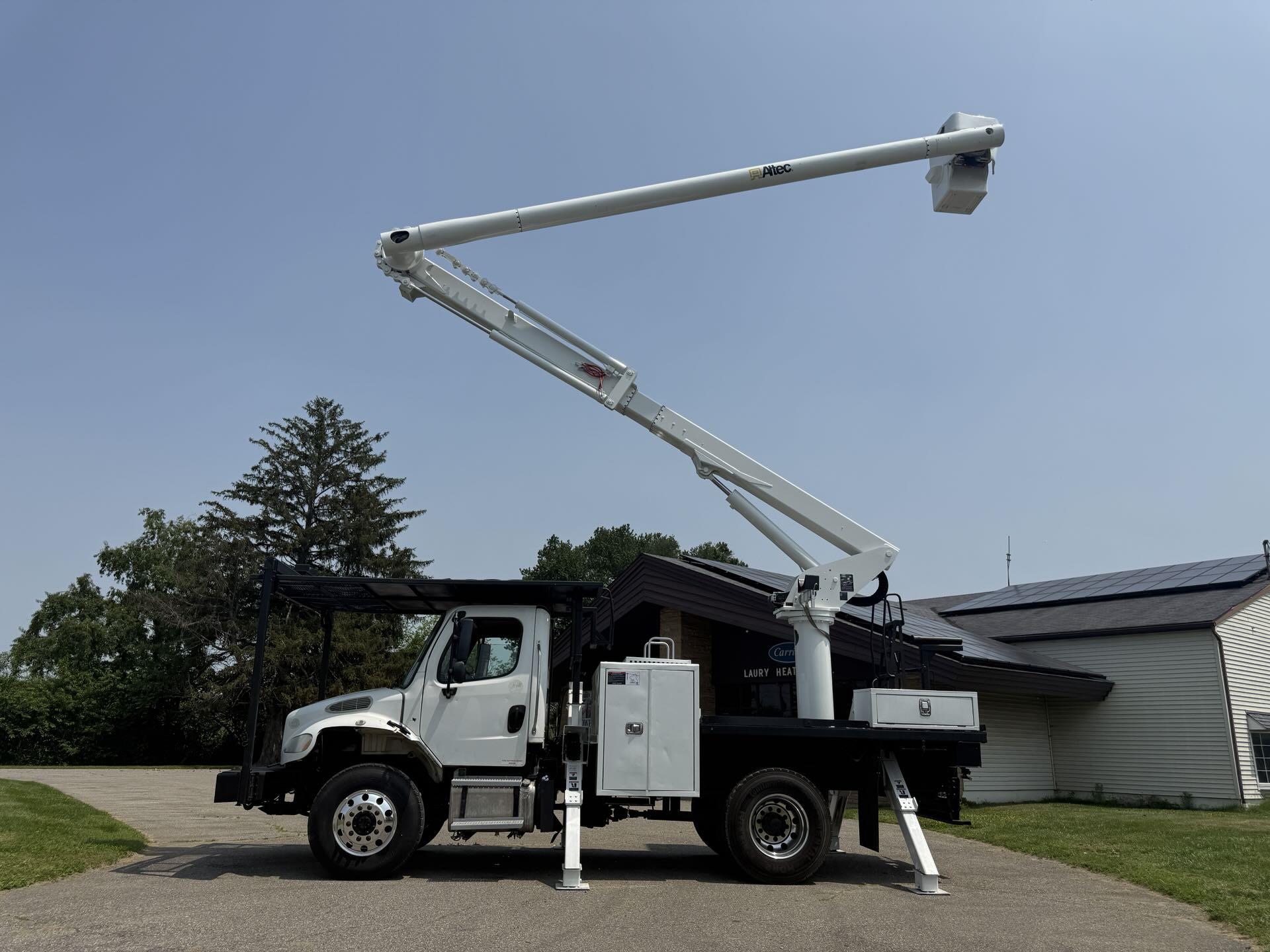 2018 Freightliner M2