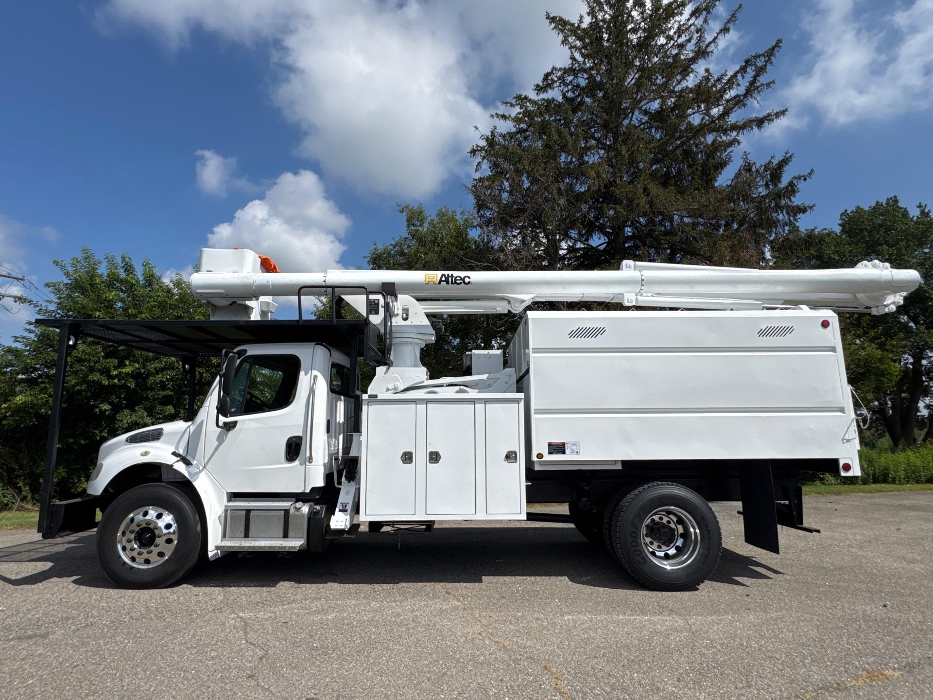 2016 Freightliner M2