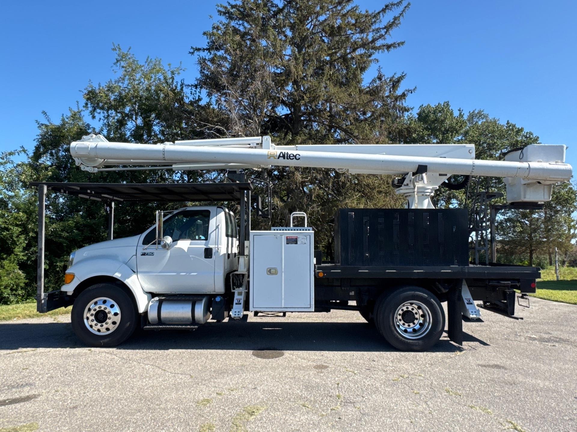 2015 Ford F750