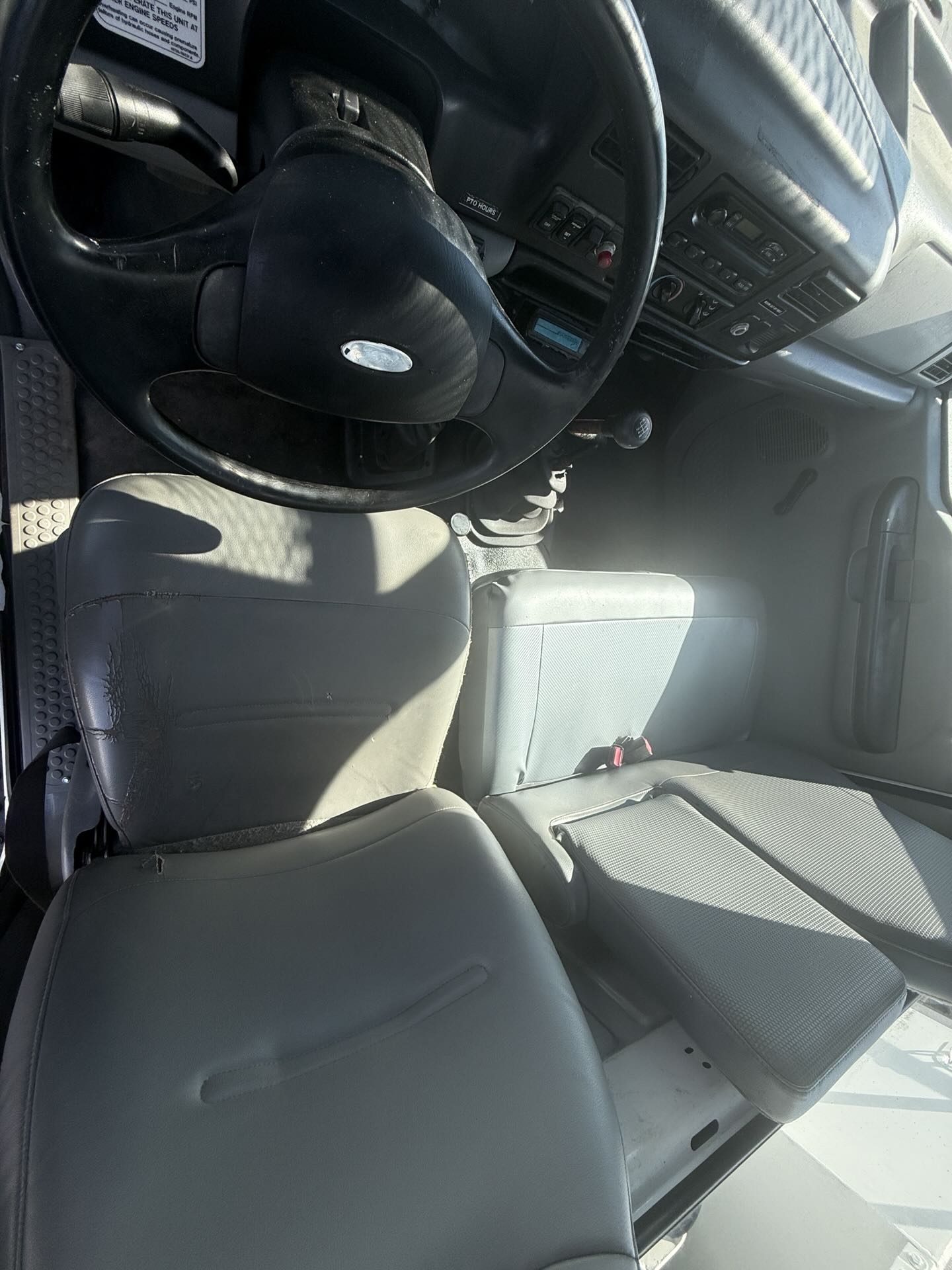 2007 Ford F750
